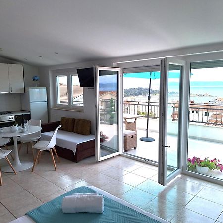 Apartmani Dana Makarska Esterno foto