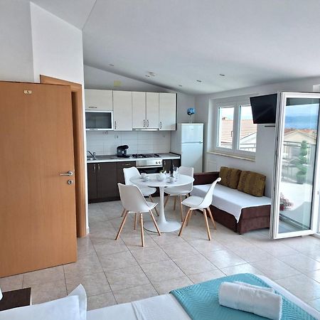 Apartmani Dana Makarska Esterno foto