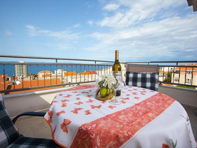 Apartmani Dana Makarska Esterno foto