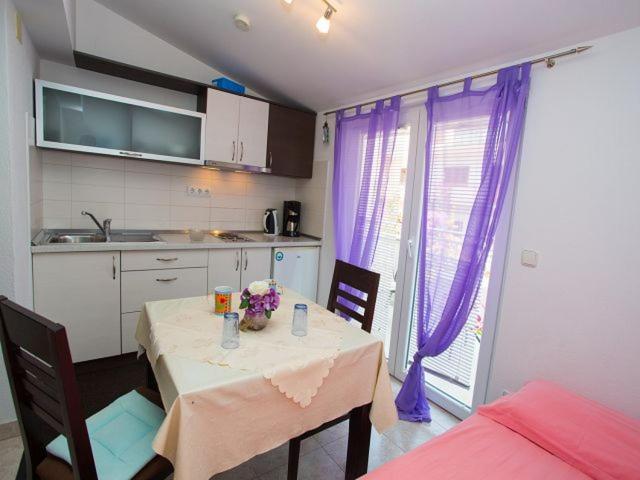 Apartmani Dana Makarska Esterno foto