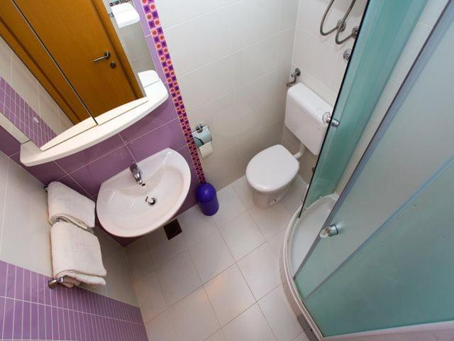 Apartmani Dana Makarska Esterno foto