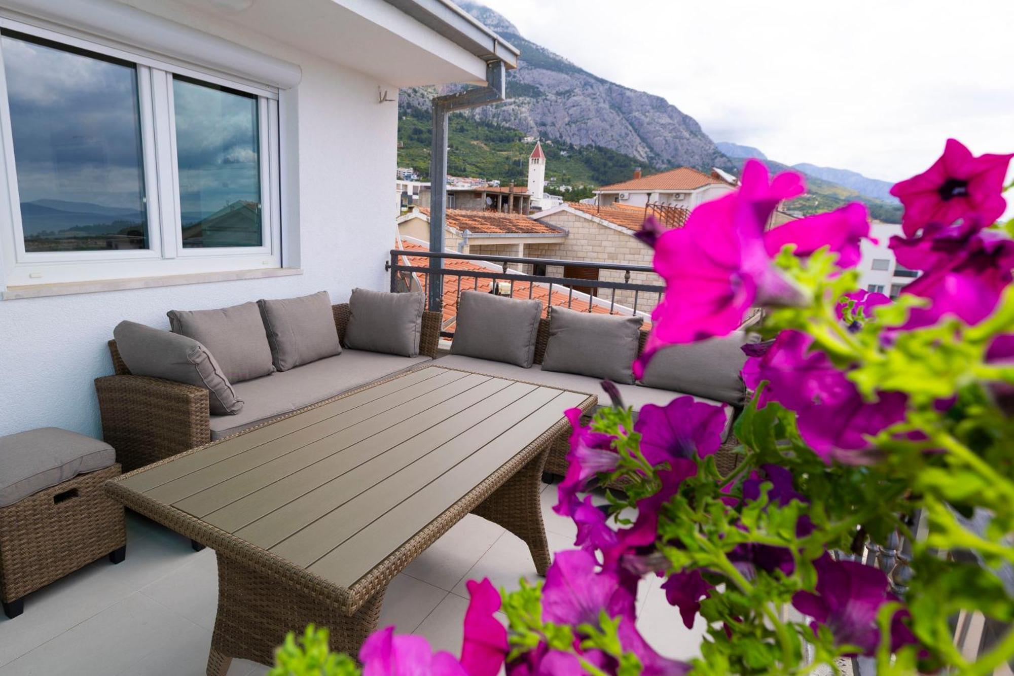 Apartmani Dana Makarska Esterno foto