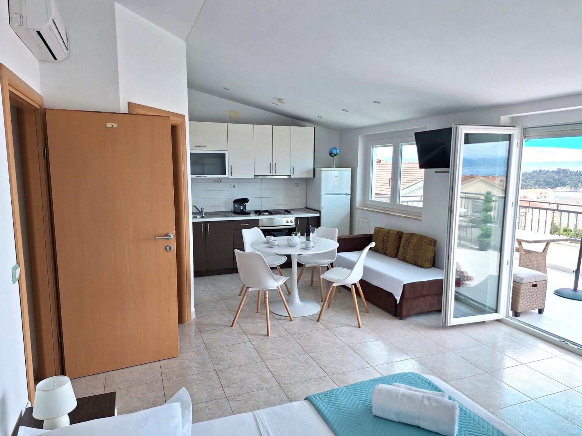 Apartmani Dana Makarska Esterno foto